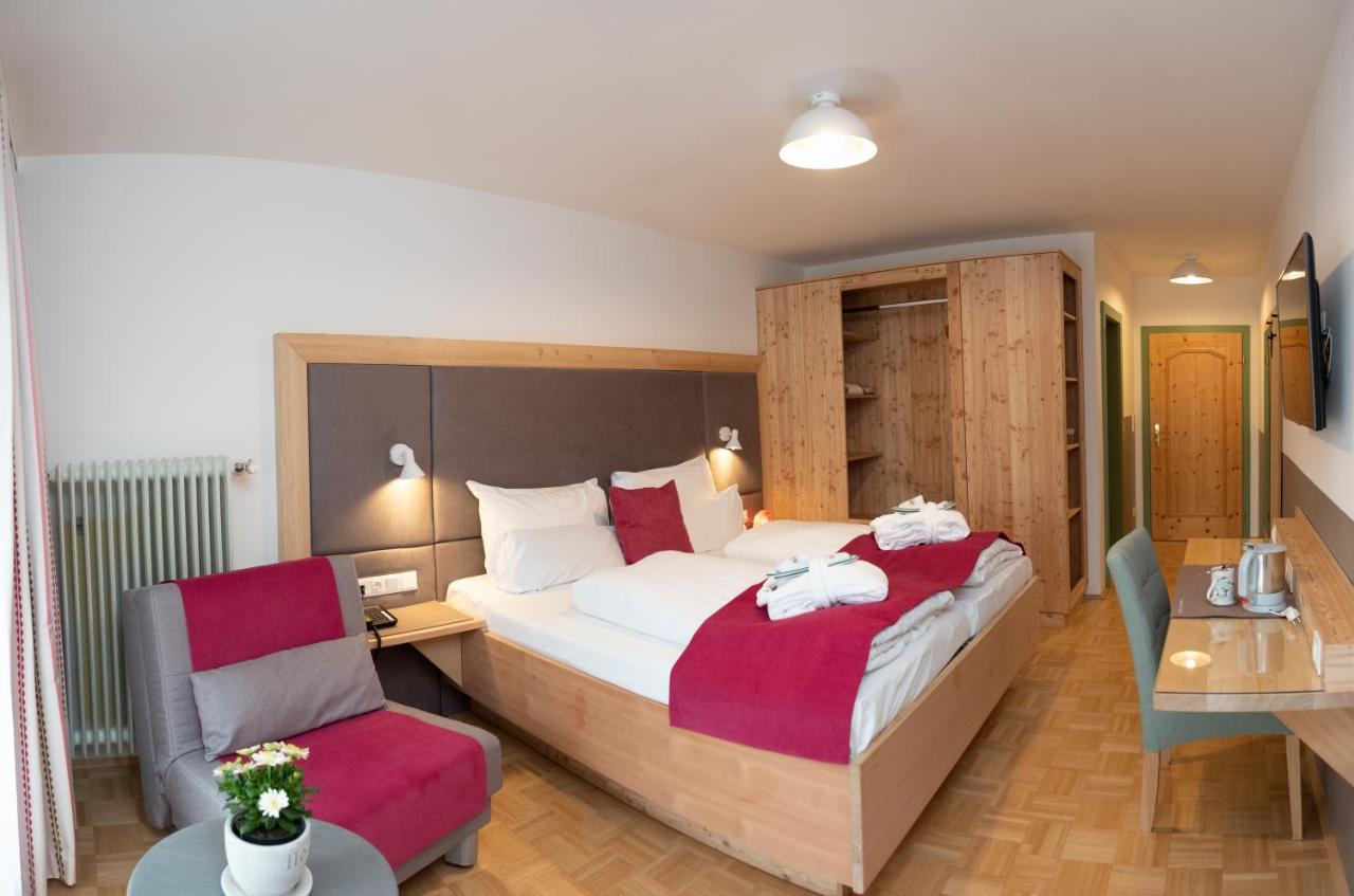 Santner, Hotel Eugendorf Exteriér fotografie