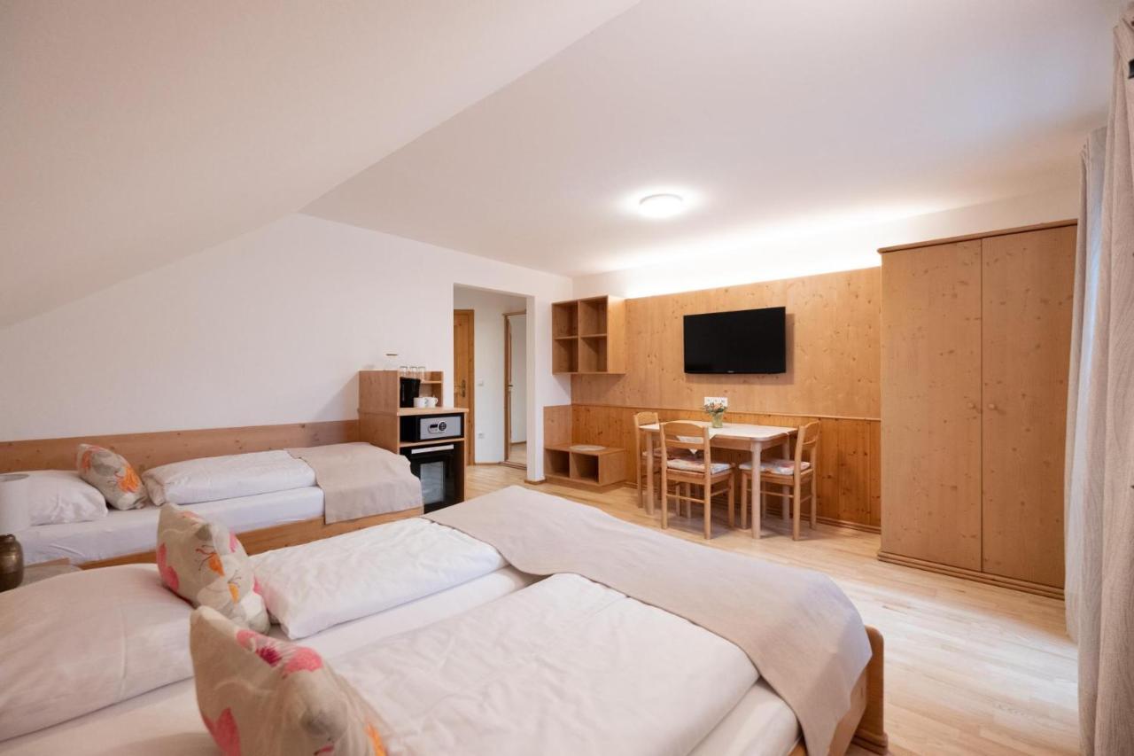 Santner, Hotel Eugendorf Exteriér fotografie