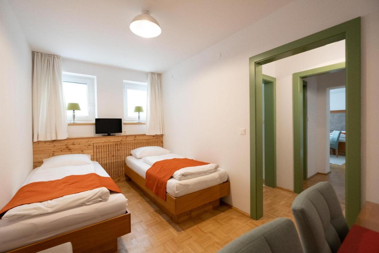 Santner, Hotel Eugendorf Exteriér fotografie