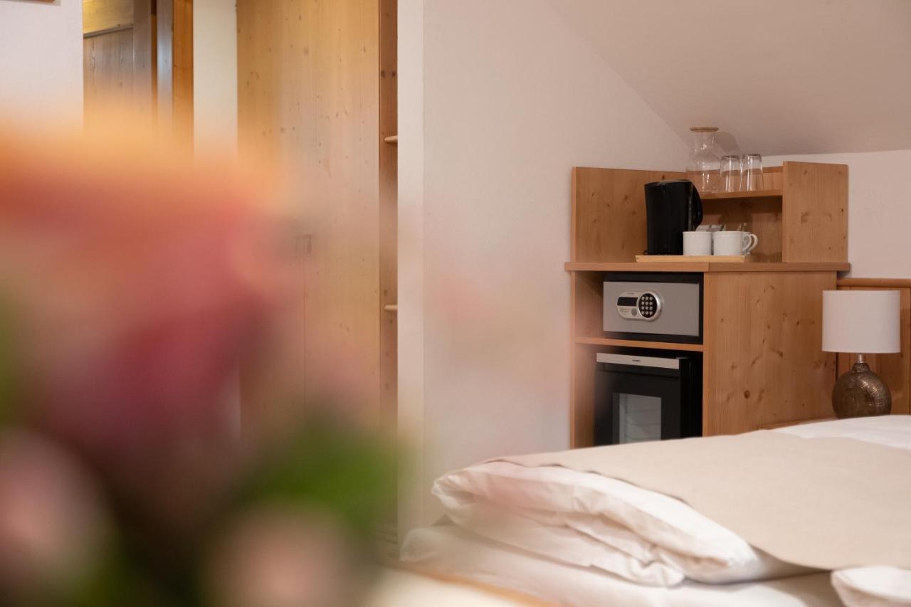 Santner, Hotel Eugendorf Exteriér fotografie