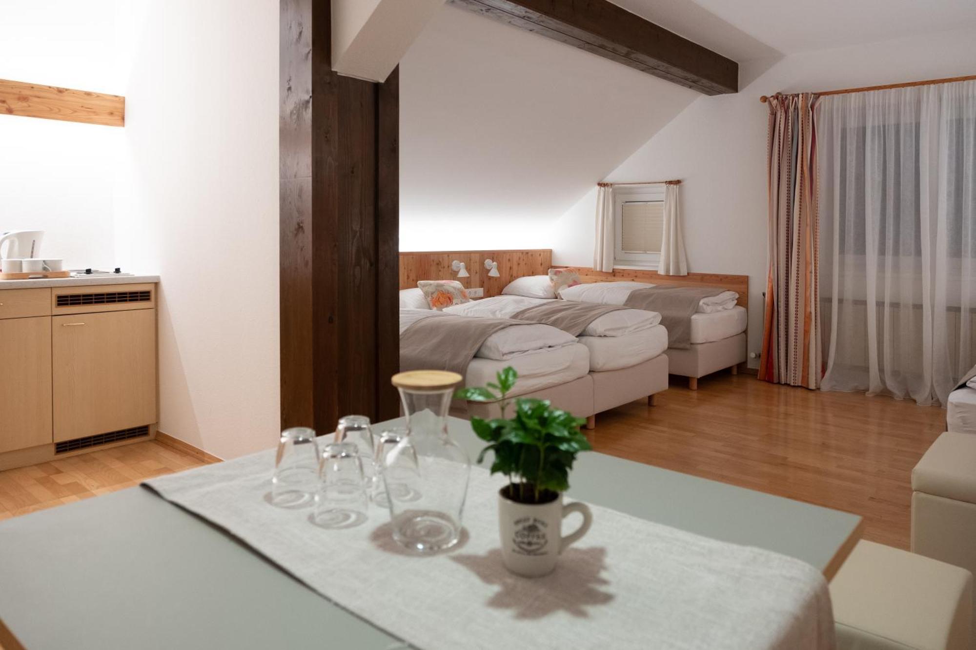 Santner, Hotel Eugendorf Exteriér fotografie